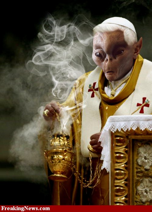 alien-pope.jpg